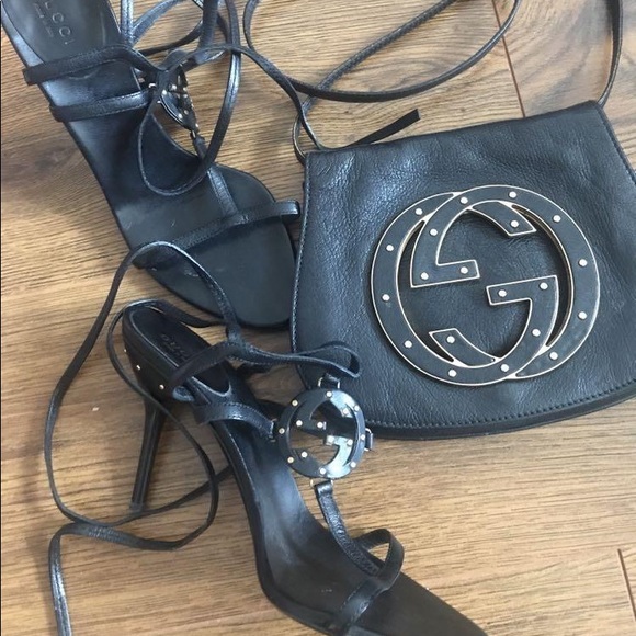 Authentic GUCCI black lace up up blondie heels - Picture 8 of 8